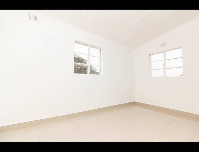 2 BEDROOM HOUSE RENTED IN MONTFORD